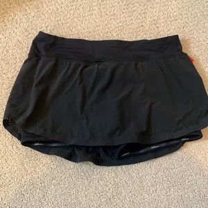 Black Lululemon Skirt w/ Built-in shorts